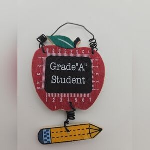 🍎 “Grade A Student” Apple Ornament | Teacher Gift | Classroom Decor
